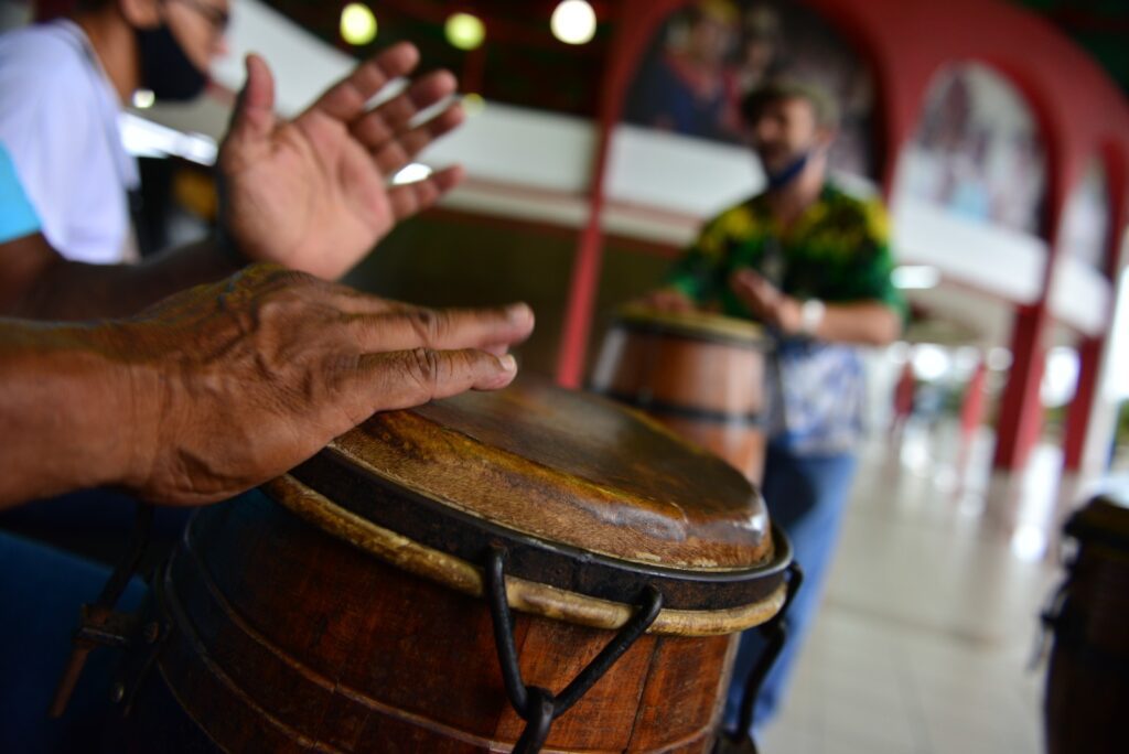 ‘Amyipaguana – Diálogos Culturais’: temática afro-brasileira repercute no meio acadêmico