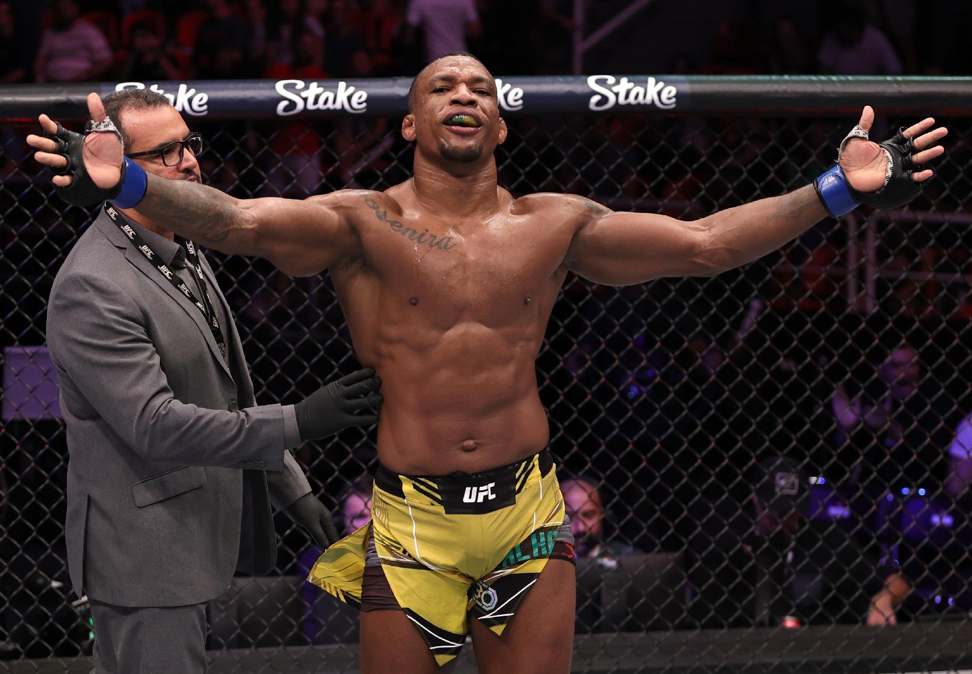 Jailton Malhadinho quebra recorde histórico no UFC