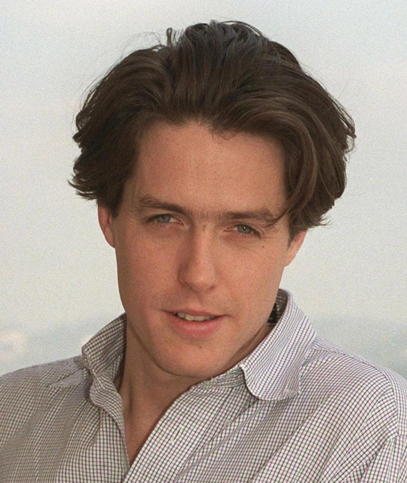 Hugh Grant sobre comédias românticas: ‘Fiquei velho, gordo e feio para fazer’