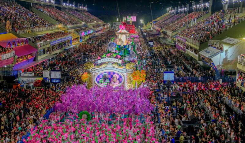 Viradouro, Mangueira e Vila Isabel são destaques no 2º dia do Grupo Especial do carnaval do Rio em 2024