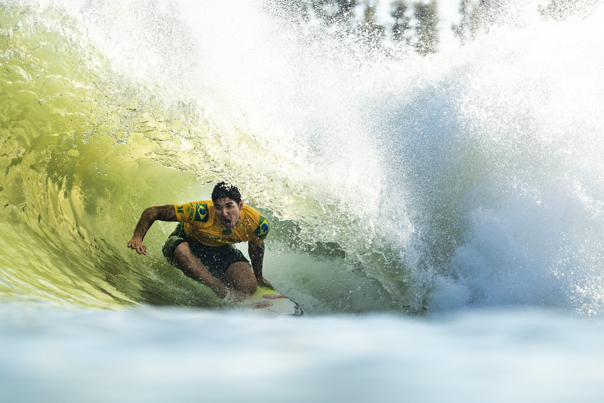 Gabriel Medina é eliminado por calouro em Pipeline