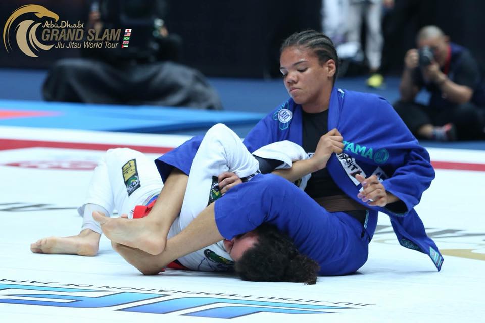 Gabi Pessanha, O Fenômeno da Cidade De Deus Que Através Do Jiu Jitsu Vem Conquistando O Mundo!