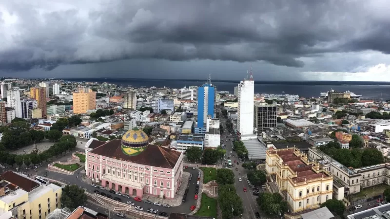 Último domingo do ano tem previsão de chuva forte e ventos de até 60 km/h no AM, alerta Inmet